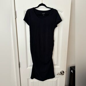 Isabel maternity short sleeve black midi dress